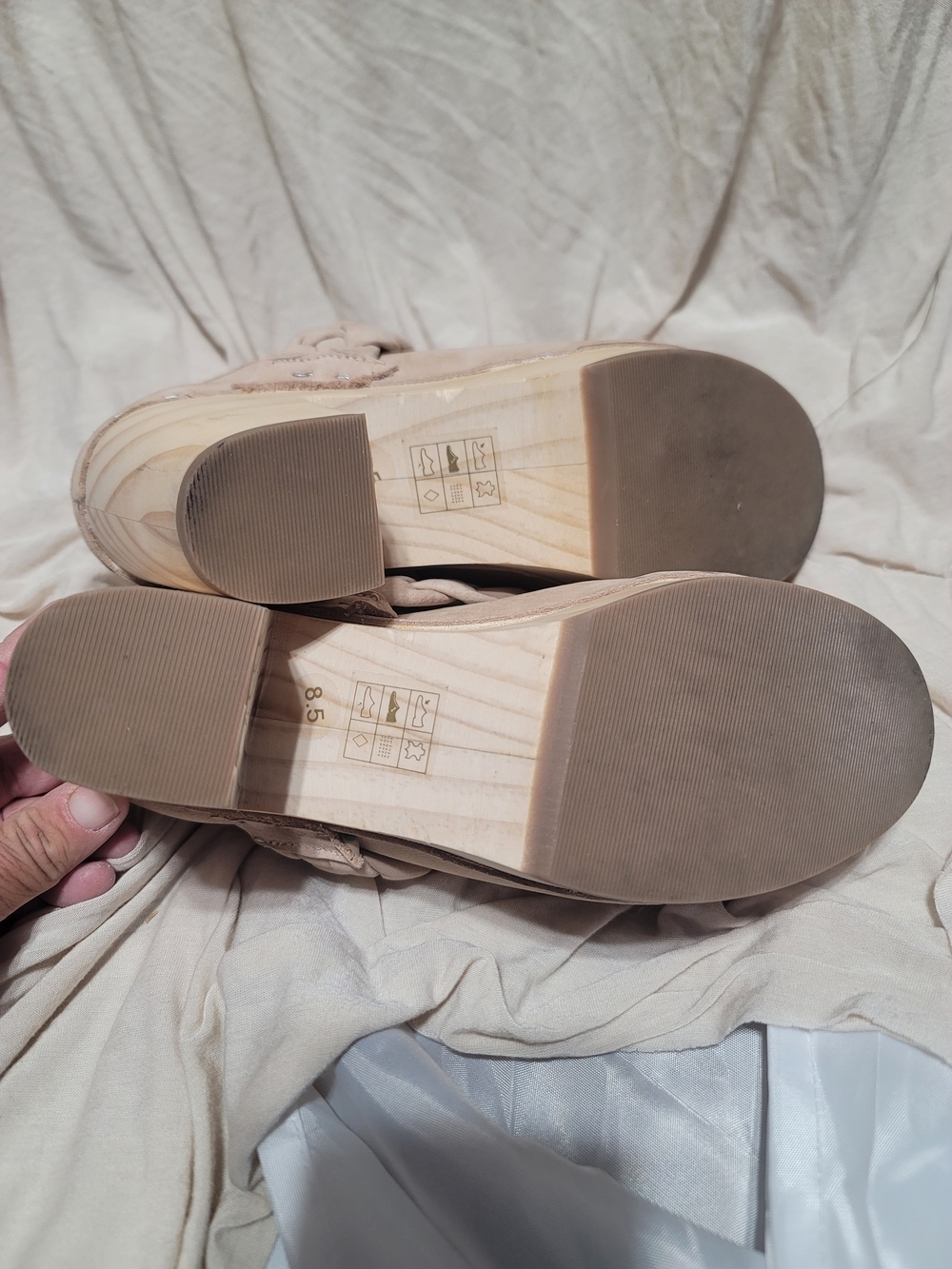 Dolce Vita Braided Leather Platform Clogs Nude Beige Suede Wood Heel EUC 8.5 - Picture 7 of 13